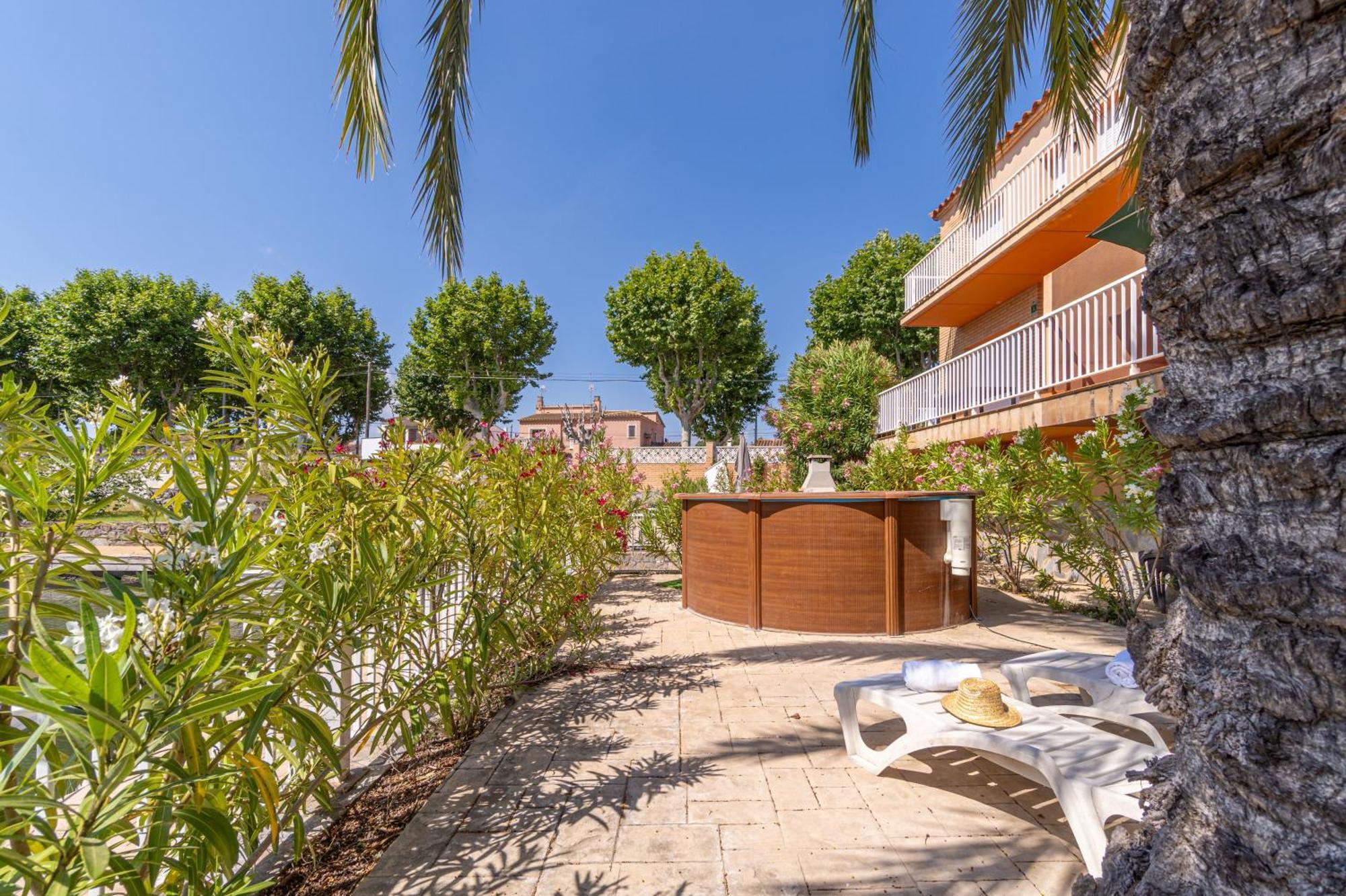 Jouvacations Villa 2 Freser Empuriabrava Dış mekan fotoğraf